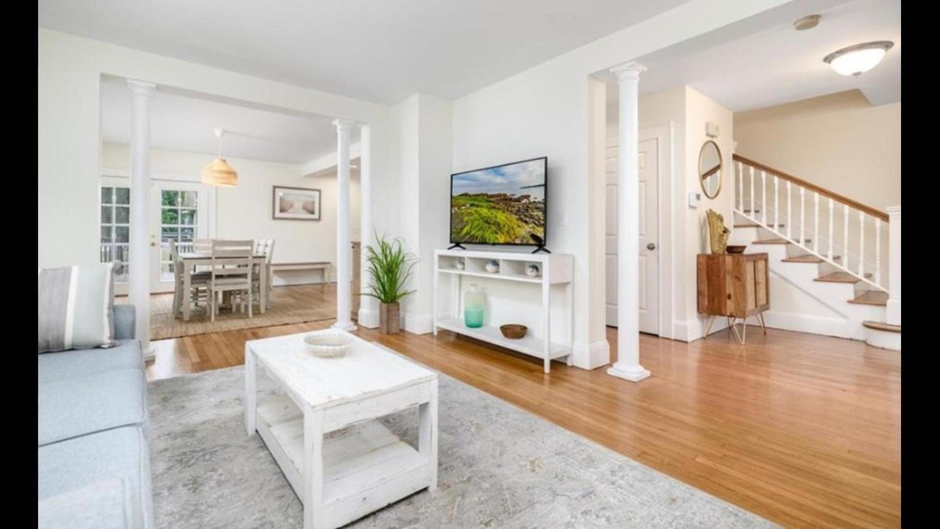 Black Rock Home - 4 Bed - Jacuzzi Bath - Beach Bridgeport Buitenkant foto