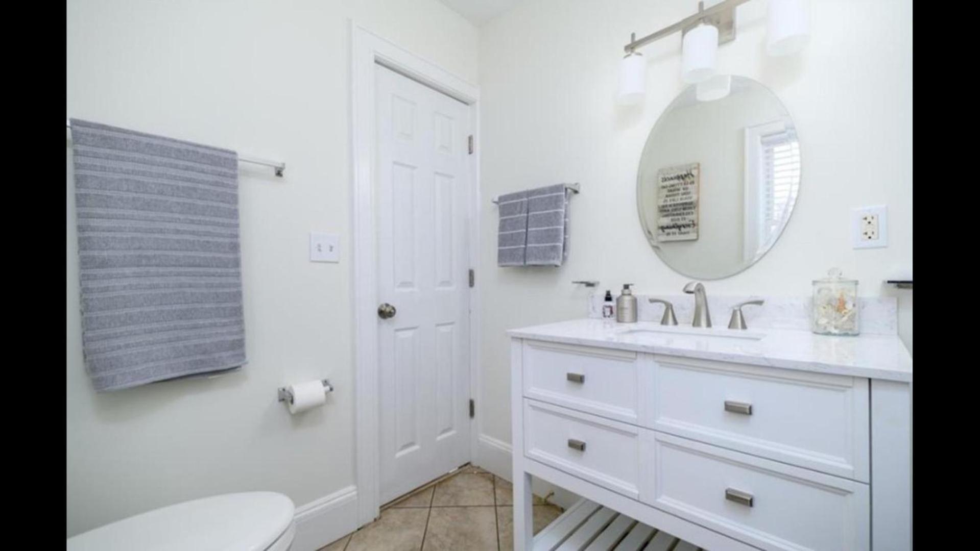 Black Rock Home - 4 Bed - Jacuzzi Bath - Beach Bridgeport Buitenkant foto