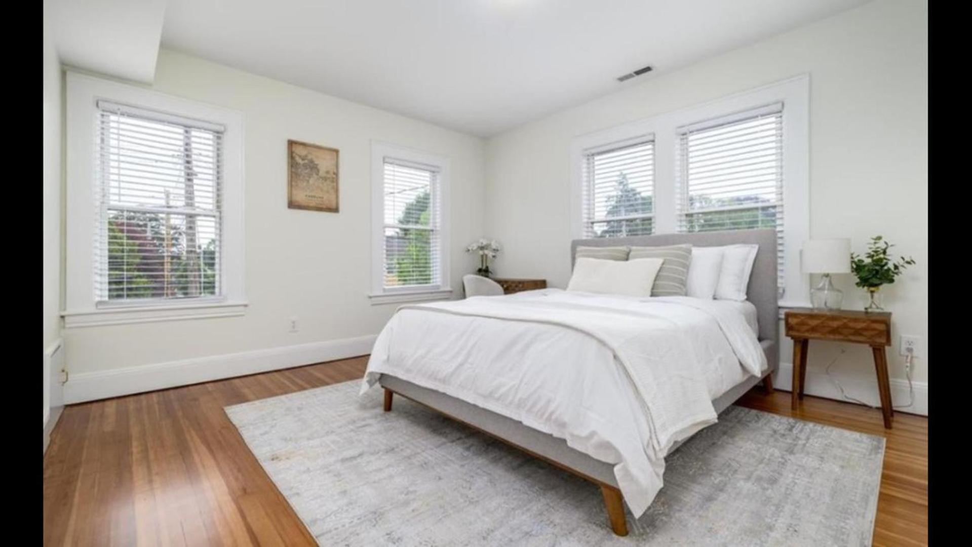Black Rock Home - 4 Bed - Jacuzzi Bath - Beach Bridgeport Buitenkant foto